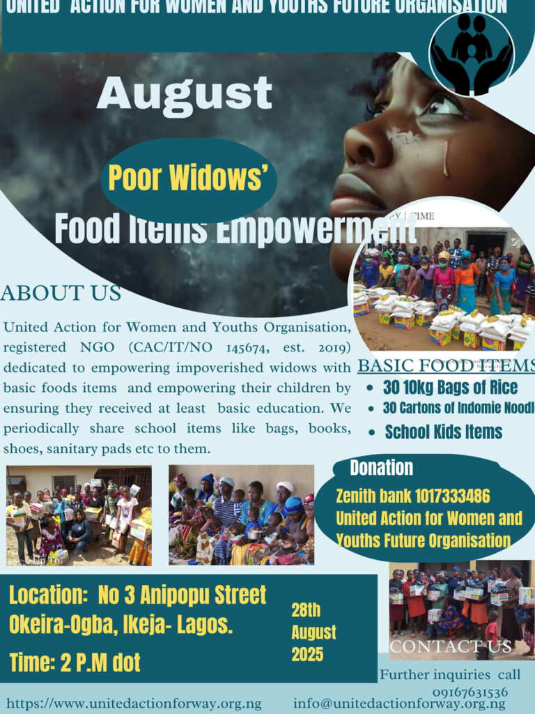 Green Minimalist Hotel Promotion Flyers - 1